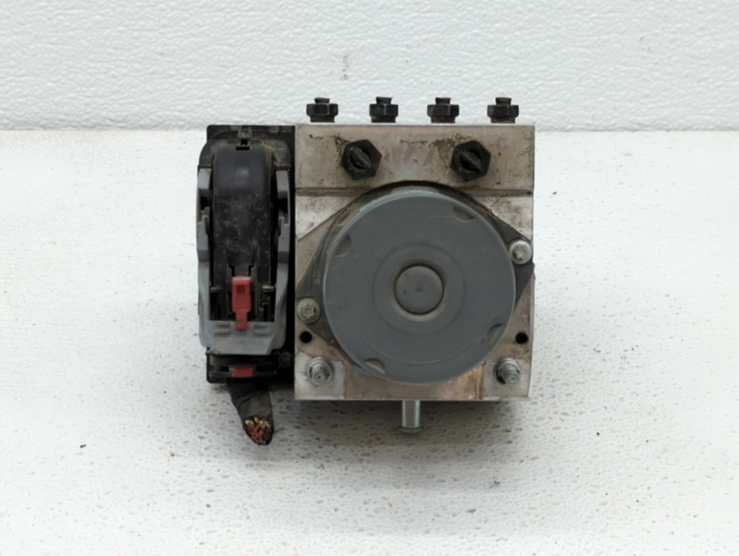 2011-2013 Hyundai Sonata ABS Pump Control Module Replacement P/N:58920-3Q400 58920-3Q500 Fits Fits 2011 2012 2013 OEM Used A