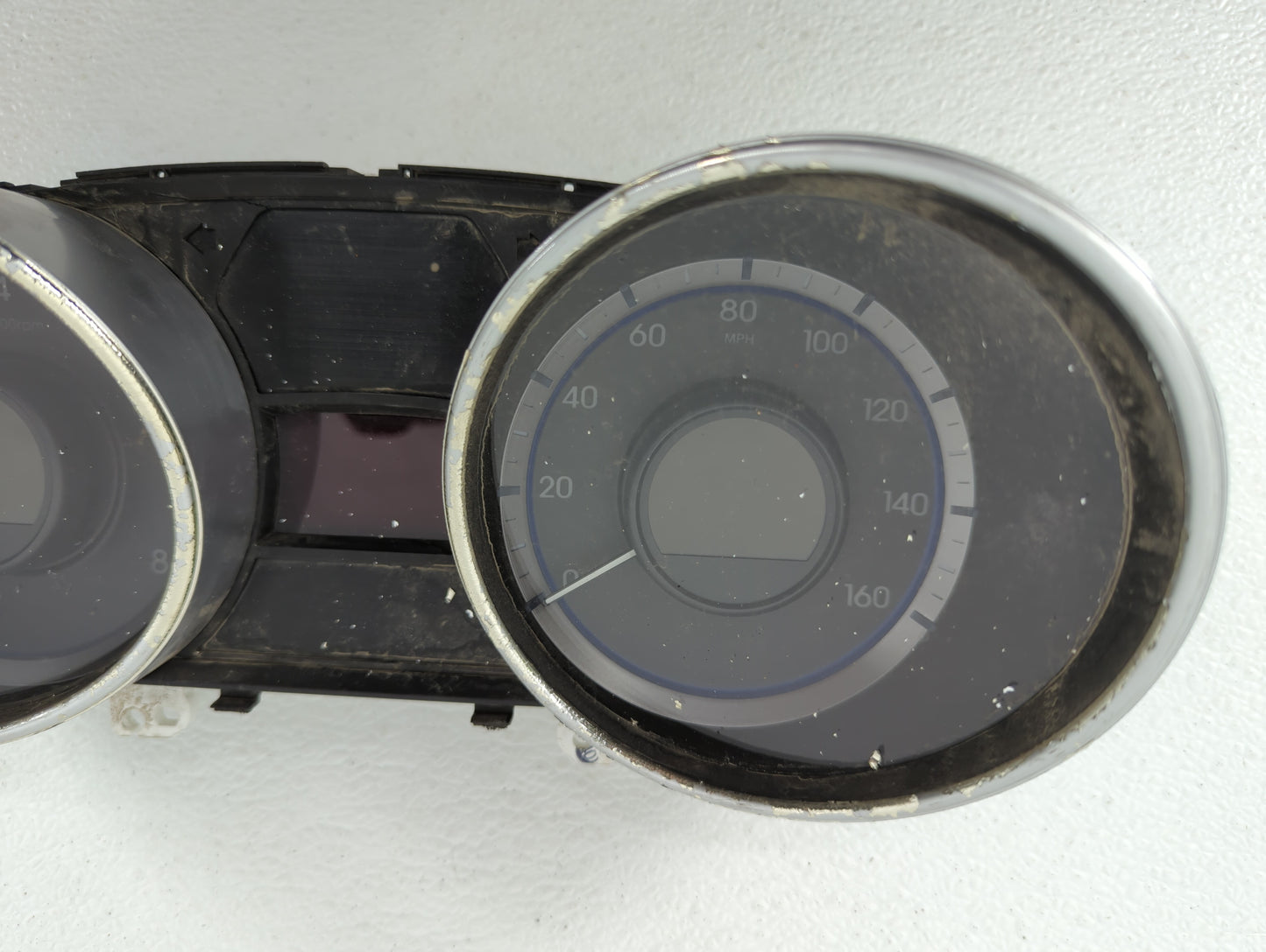 2011-2014 Hyundai Sonata Instrument Cluster Speedometer Gauges P/N:94001-3Q013 94001-3Q014 Fits Fits 2011 2012 2013 2014 OEM