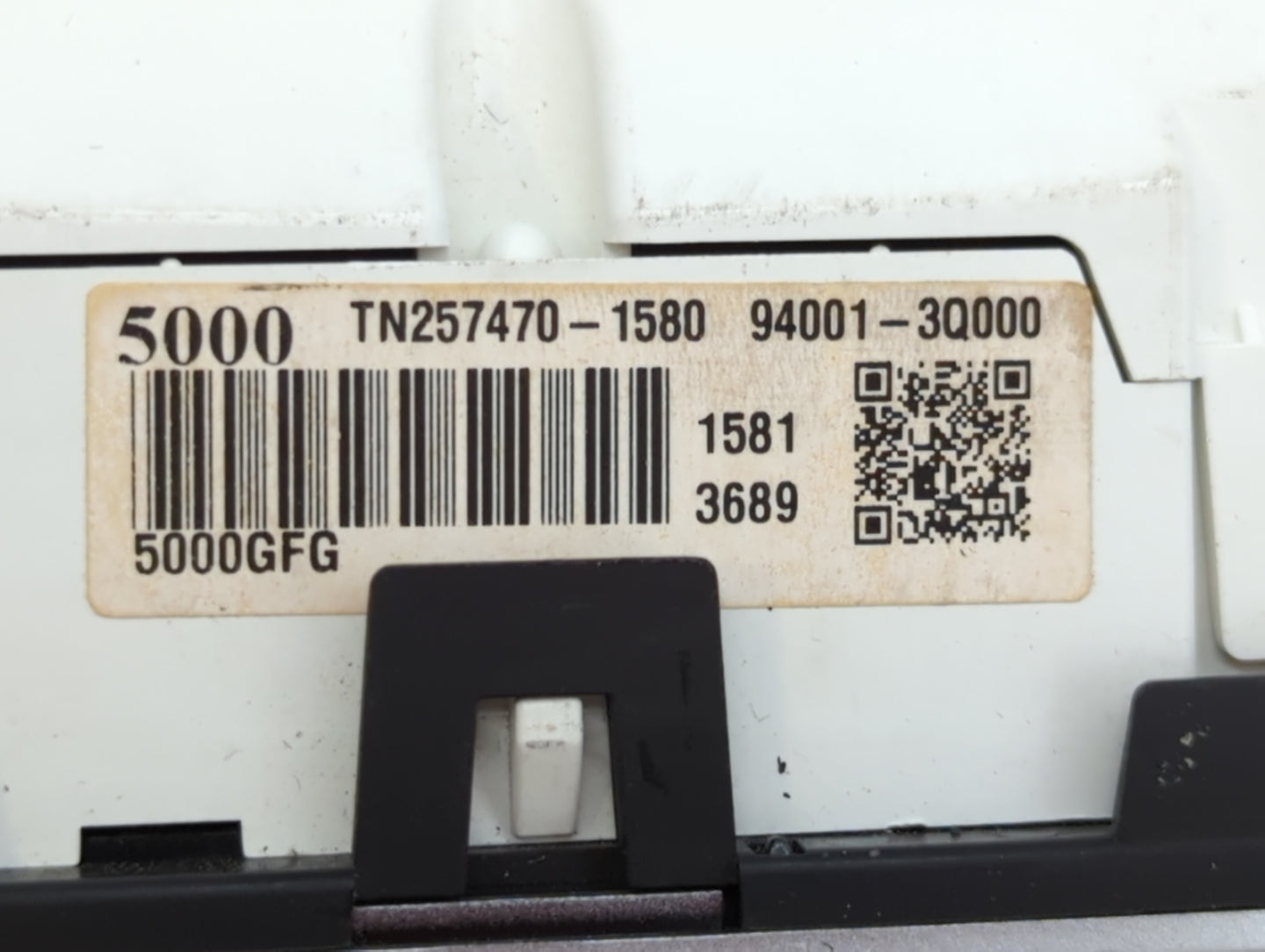 2011-2013 Hyundai Sonata Instrument Cluster Speedometer Gauges P/N:94001-3Q000 94001-3Q001 Fits Fits 2011 2012 2013 OEM Used