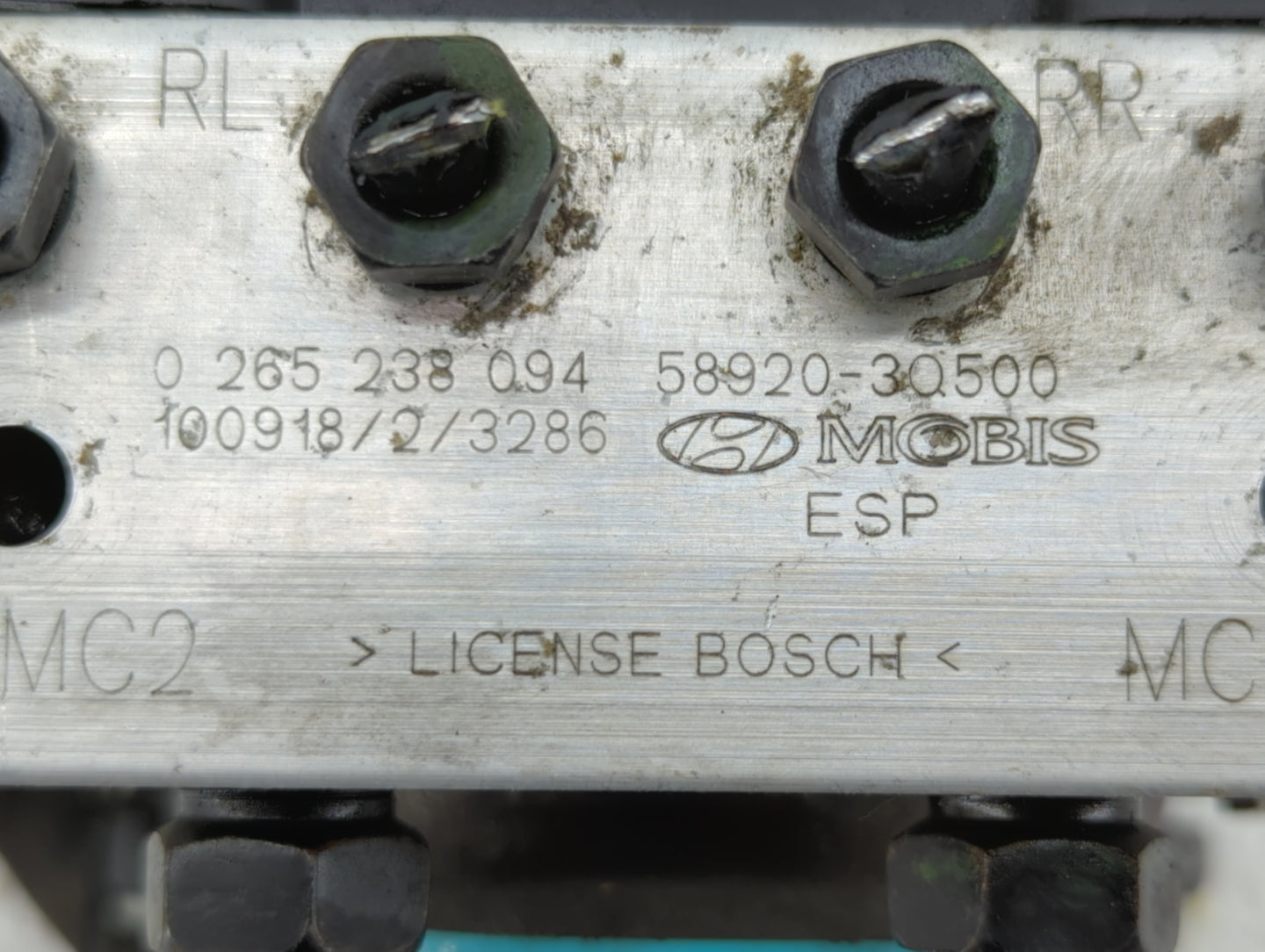 2011-2013 Hyundai Sonata ABS Pump Control Module Replacement P/N:58920-3Q400 58920-3Q500 Fits Fits 2011 2012 2013 OEM Used A