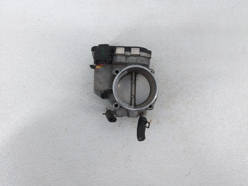 2011-2014 Hyundai Sonata Throttle Body P/N:35100-2G700 Fits Fits 2011 2012 2013 2014 2015 2016 OEM Used Auto Parts