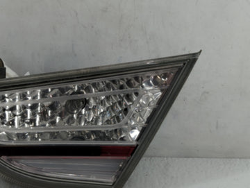 2011-2015 Hyundai Sonata Tail Light Assembly Passenger Right OEM P/N:92404-4R0 92404-3S2 Fits Fits 2011 2012 2013 2014 2015 OEM Used Auto Parts