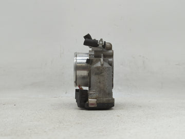 2011-2014 Hyundai Sonata Throttle Body P/N:35100-2G700 Fits Fits 2011 2012 2013 2014 2015 2016 OEM Used Auto Parts