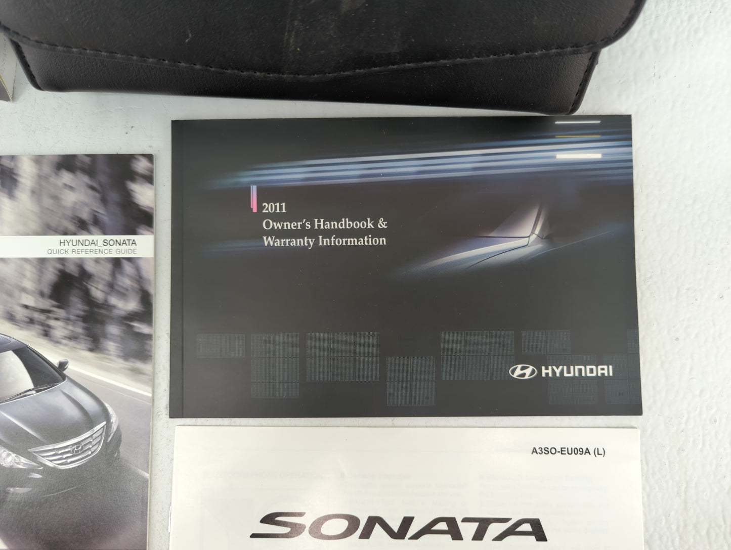 2011 Hyundai Sonata Owners Manual Book Guide OEM Used Auto Parts - Oemusedautoparts1.com