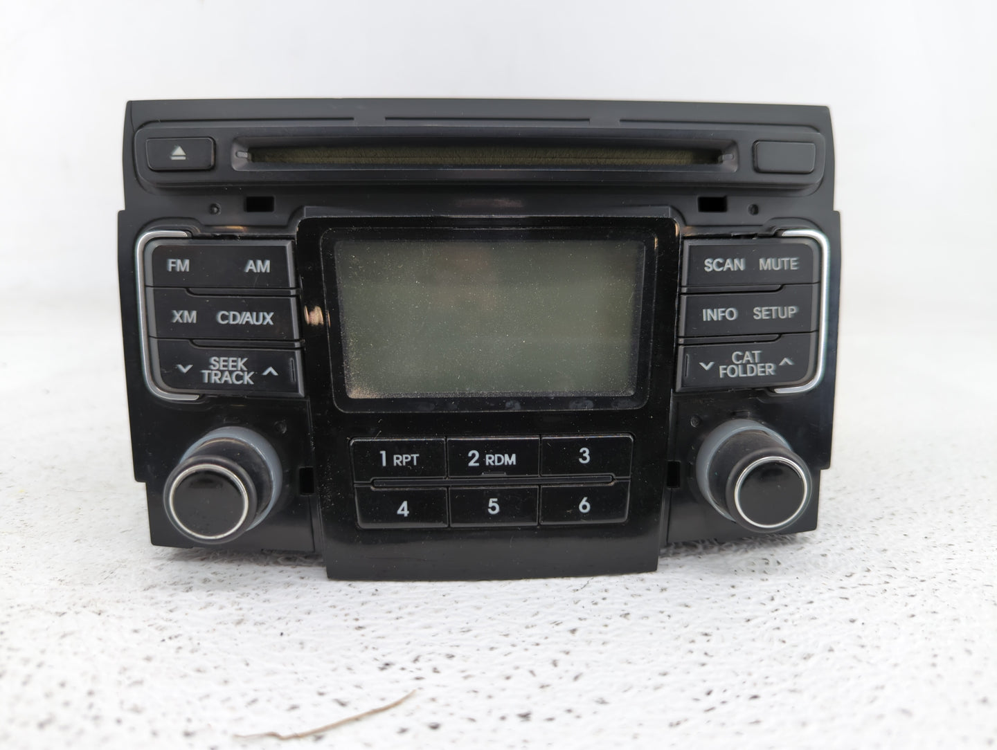 2011-2011 Hyundai Sonata Am Fm Cd Player Radio Receiver - Oemusedautoparts1.com