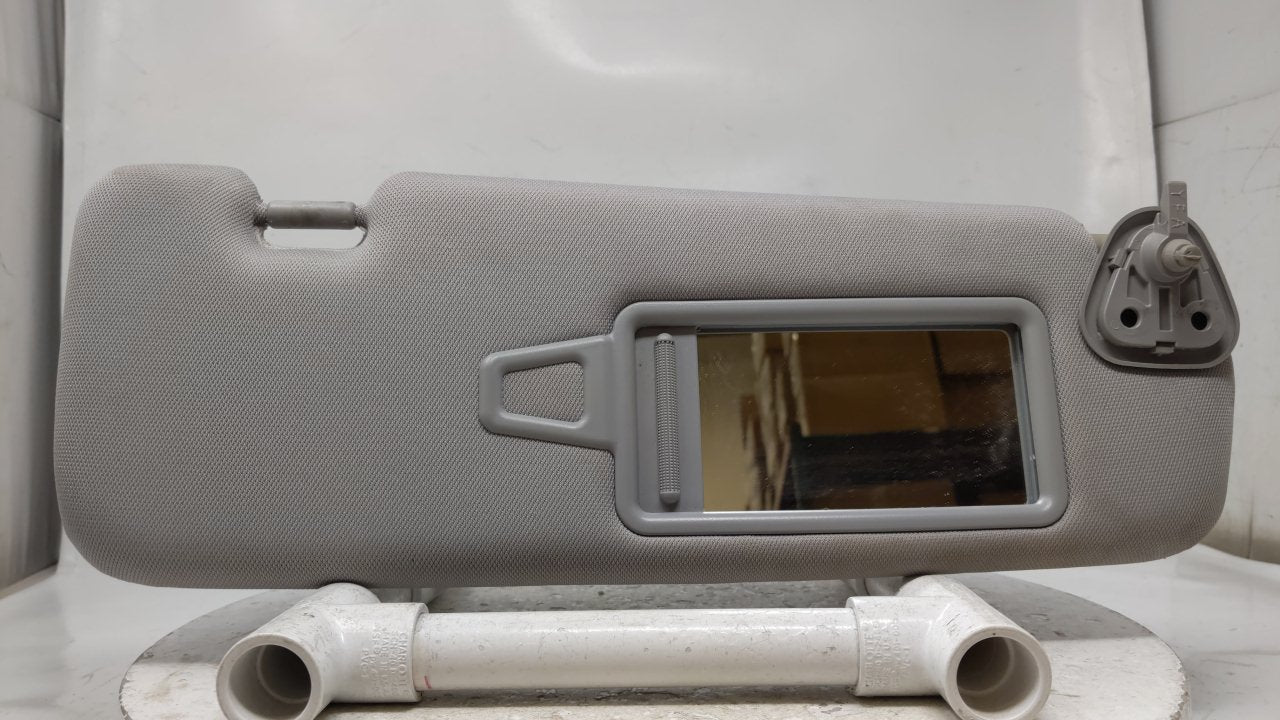 2011 Hyundai Sonata Sun Visor Shade Replacement Passenger Right Mirror Fits OEM Used Auto Parts - Oemusedautoparts1.com