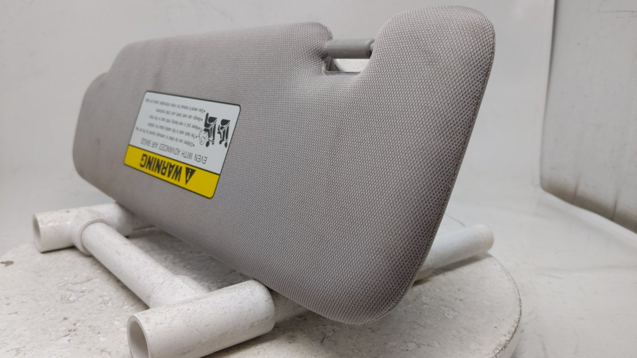 2011 Hyundai Sonata Sun Visor Shade Replacement Passenger Right Mirror Fits OEM Used Auto Parts - Oemusedautoparts1.com