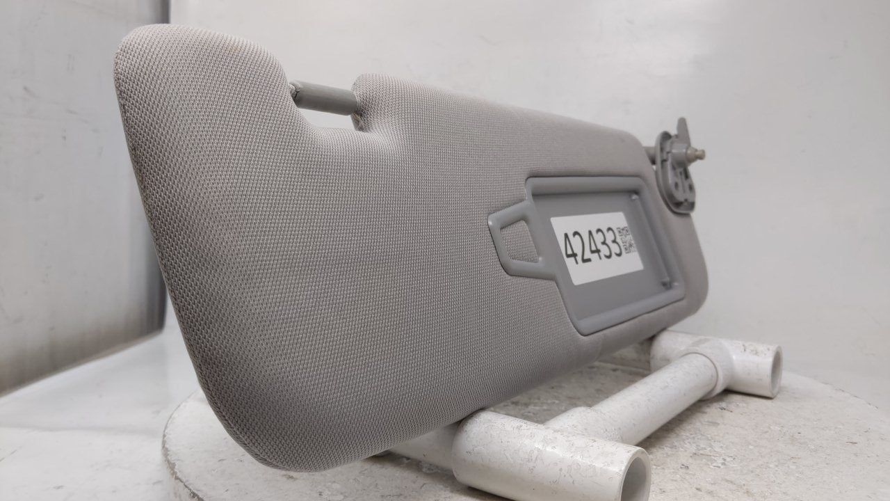 2011 Hyundai Sonata Sun Visor Shade Replacement Passenger Right Mirror Fits OEM Used Auto Parts - Oemusedautoparts1.com