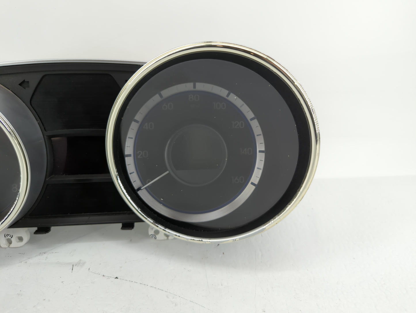2011-2014 Hyundai Sonata Instrument Cluster Speedometer Gauges P/N:94001-3Q014 94001-3Q010 Fits Fits 2011 2012 2013 2014 OEM