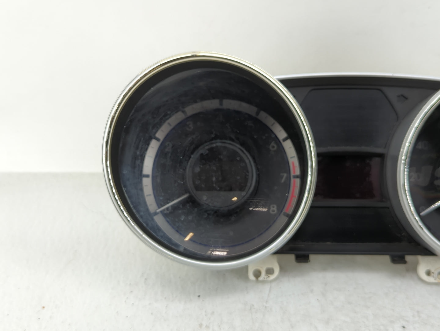2011-2014 Hyundai Sonata Instrument Cluster Speedometer Gauges P/N:94001-3Q014 94001-3Q010 Fits Fits 2011 2012 2013 2014 OEM