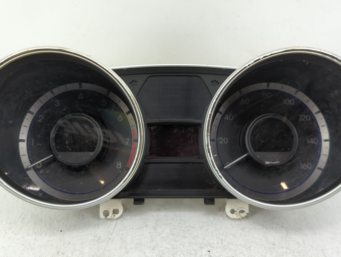 2011-2014 Hyundai Sonata Instrument Cluster Speedometer Gauges P/N:94001-3Q014 94001-3Q010 Fits Fits 2011 2012 2013 2014 OEM