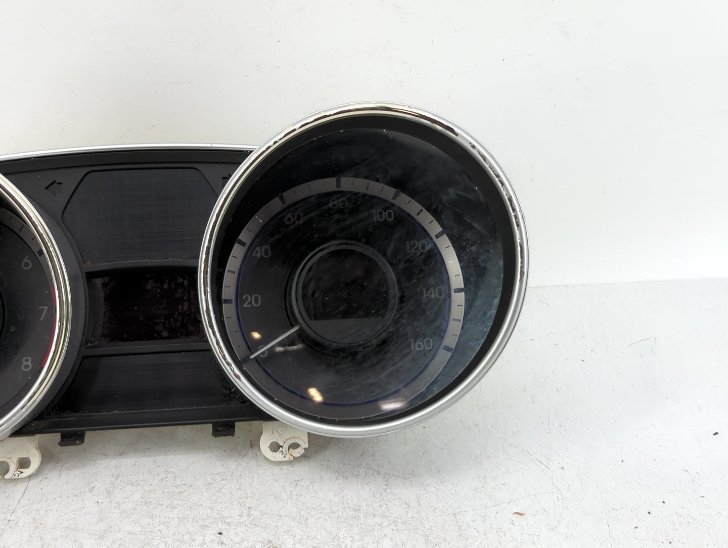 2011-2014 Hyundai Sonata Instrument Cluster Speedometer Gauges P/N:94001-3Q014 94001-3Q010 Fits Fits 2011 2012 2013 2014 OEM