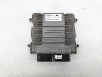 compare product 2011 Hyundai Sonata PCM Engine Control Computer ECU ECM PCU OEM P/N:39111-2G661 39101-2G661, 39111-2G660, 39101-2G660 Fits OEM Used Auto Parts