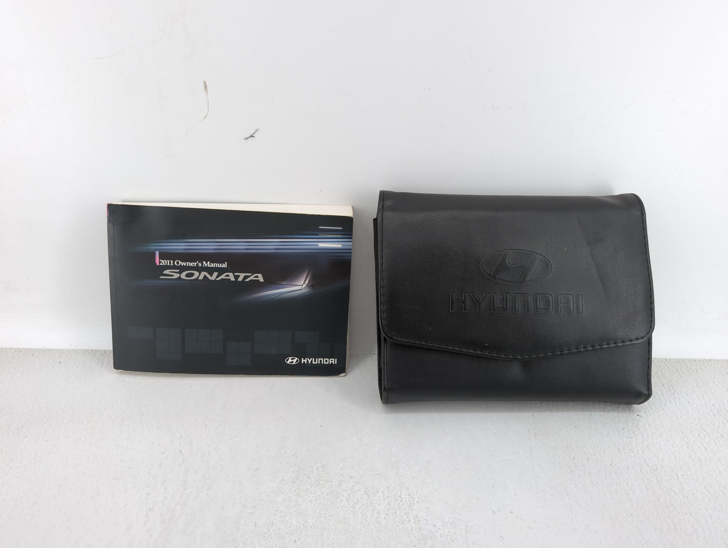 2011 Hyundai Sonata Owners Manual Book Guide OEM Used Auto Parts - Oemusedautoparts1.com