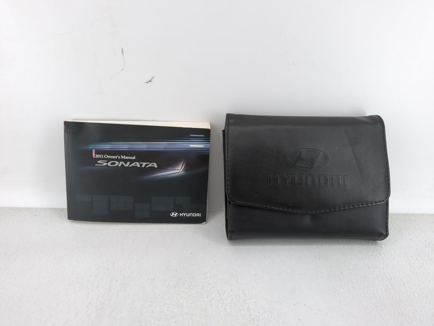 2011 Hyundai Sonata Owners Manual Book Guide OEM Used Auto Parts - Oemusedautoparts1.com