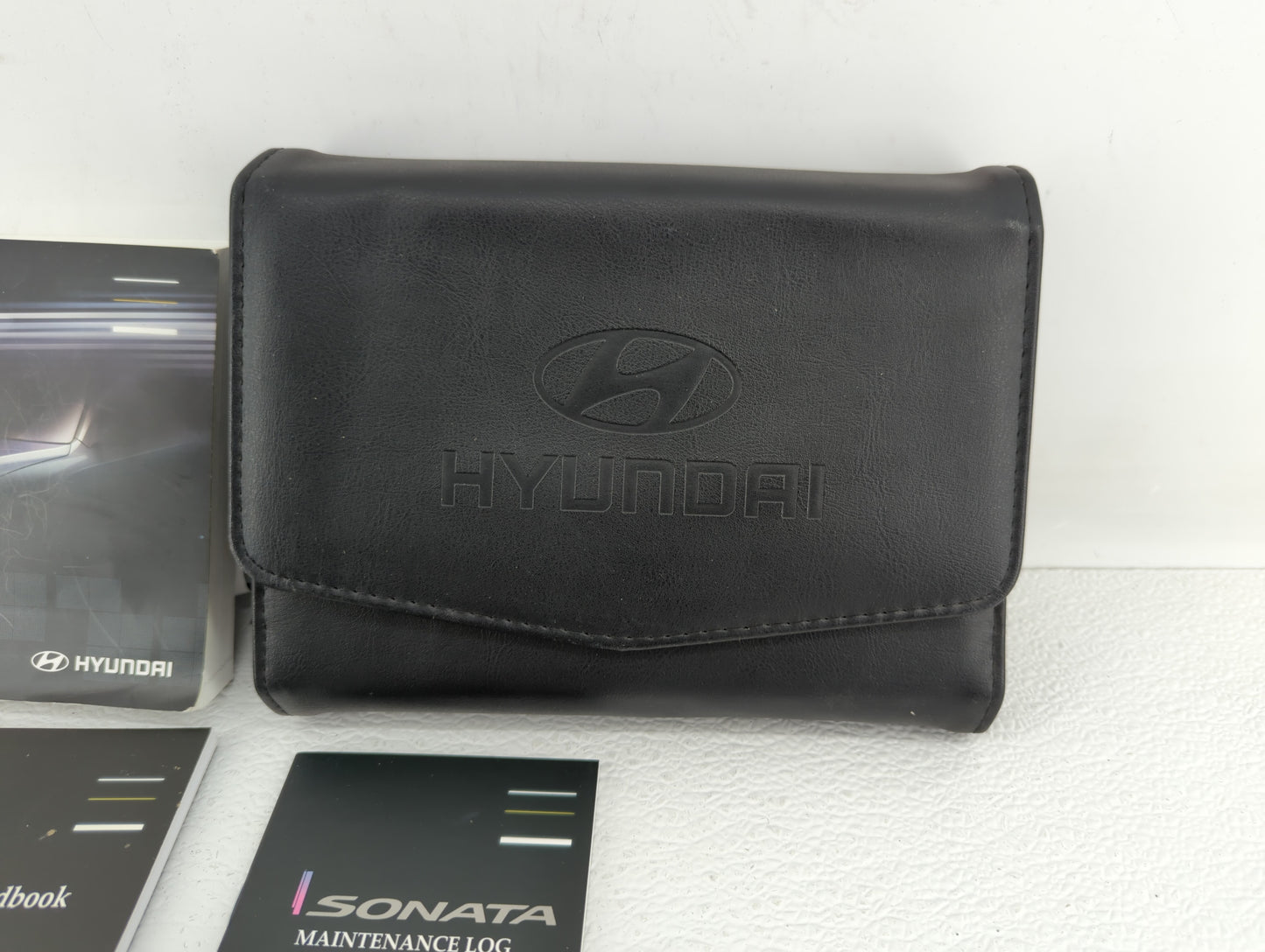 2011 Hyundai Sonata Owners Manual Book Guide OEM Used Auto Parts - Oemusedautoparts1.com