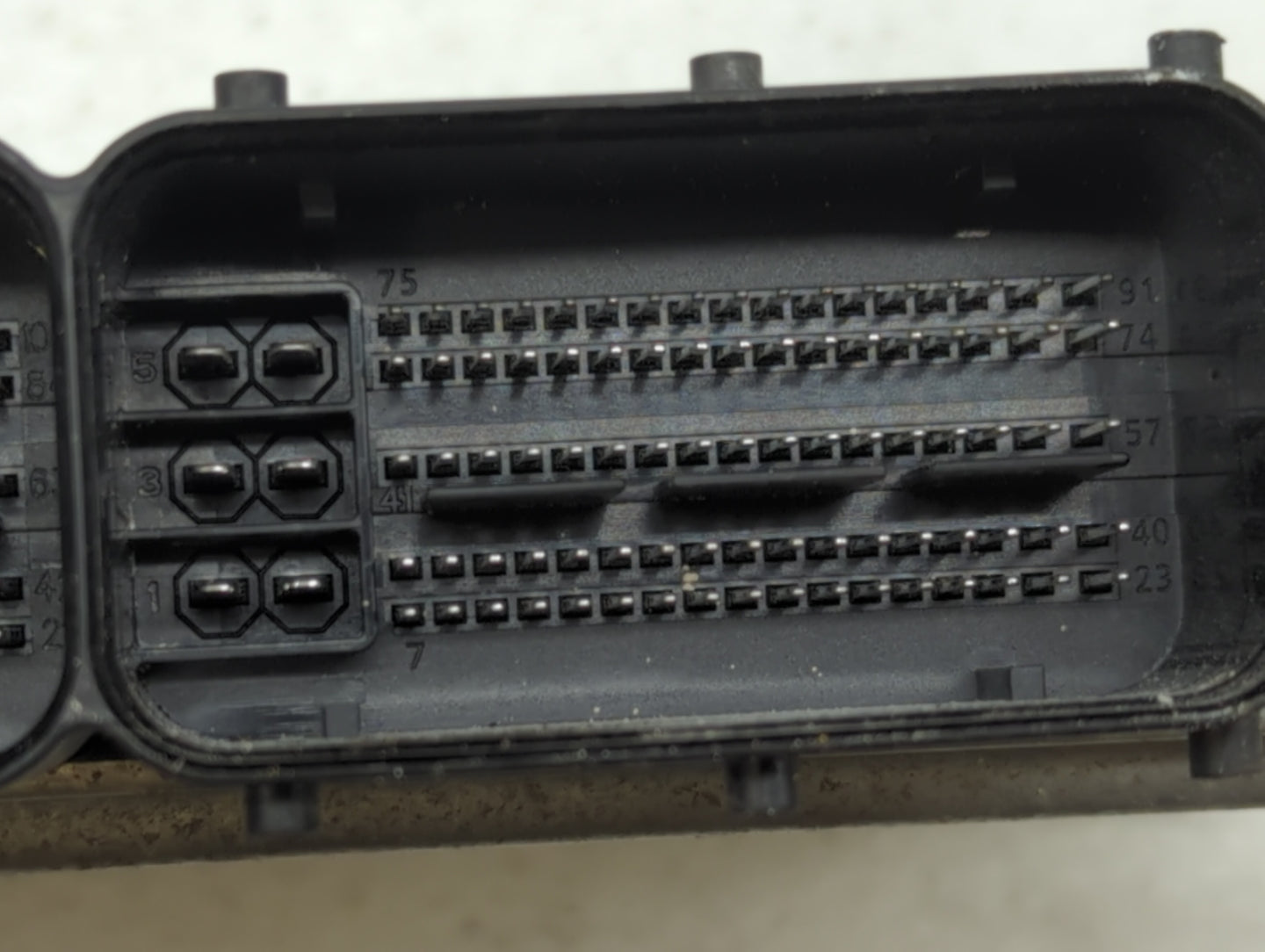 2011 Hyundai Sonata PCM Engine Control Computer ECU ECM PCU OEM P/N:39111-2G661 39101-2G661, 39111-2G660, 39101-2G660 Fits O