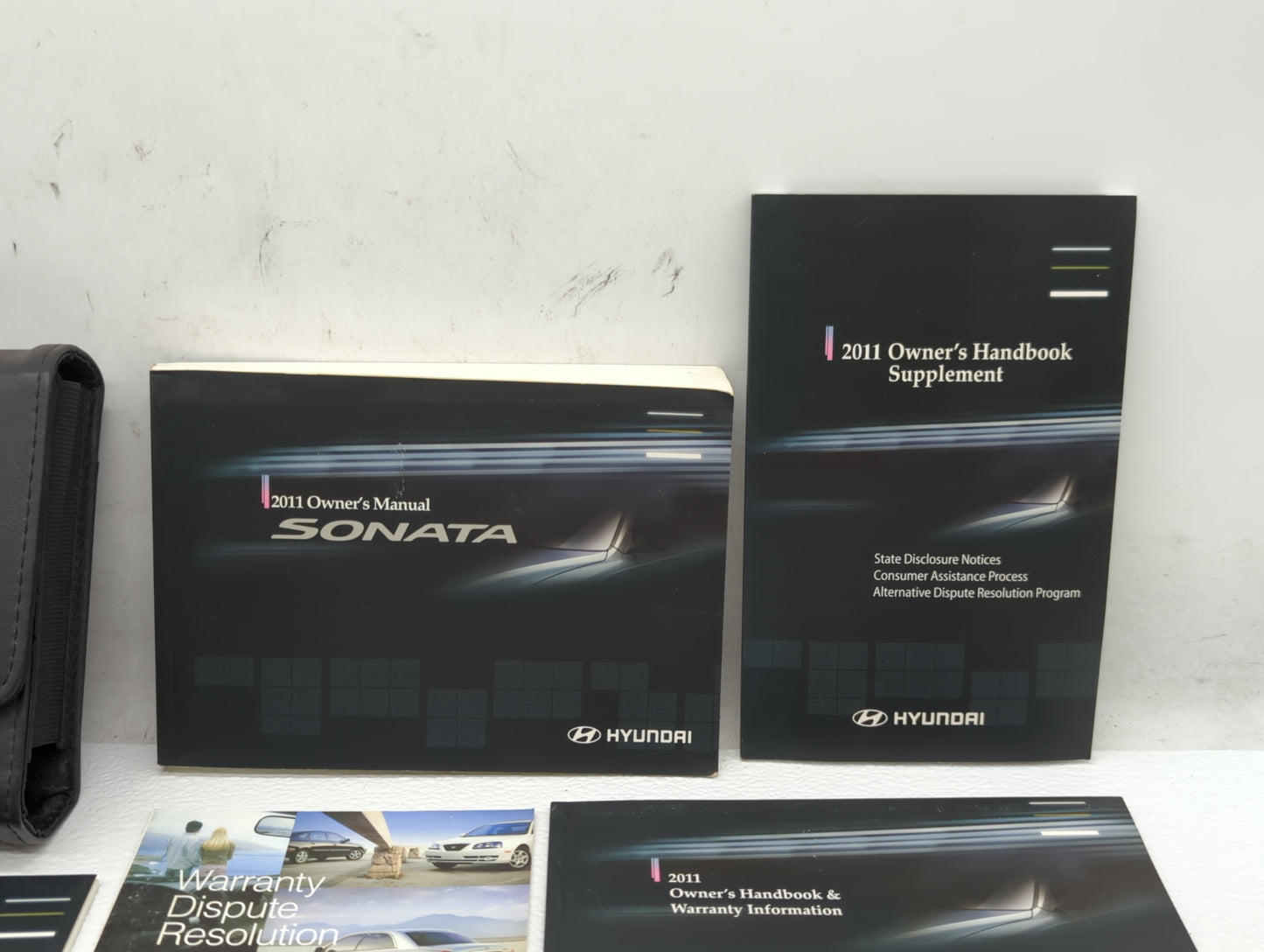 2011 Hyundai Sonata Owners Manual Book Guide OEM Used Auto Parts - Oemusedautoparts1.com