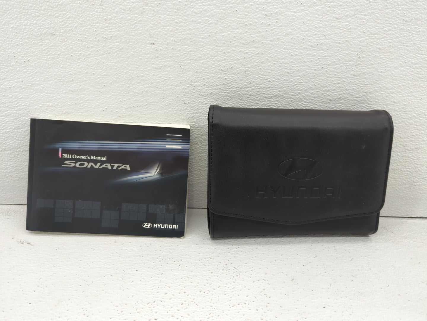 2011 Hyundai Sonata Owners Manual Book Guide OEM Used Auto Parts - Oemusedautoparts1.com