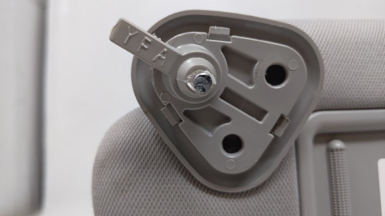 2011 Hyundai Sonata Sun Visor Shade Replacement Passenger Right Mirror Fits OEM Used Auto Parts - Oemusedautoparts1.com