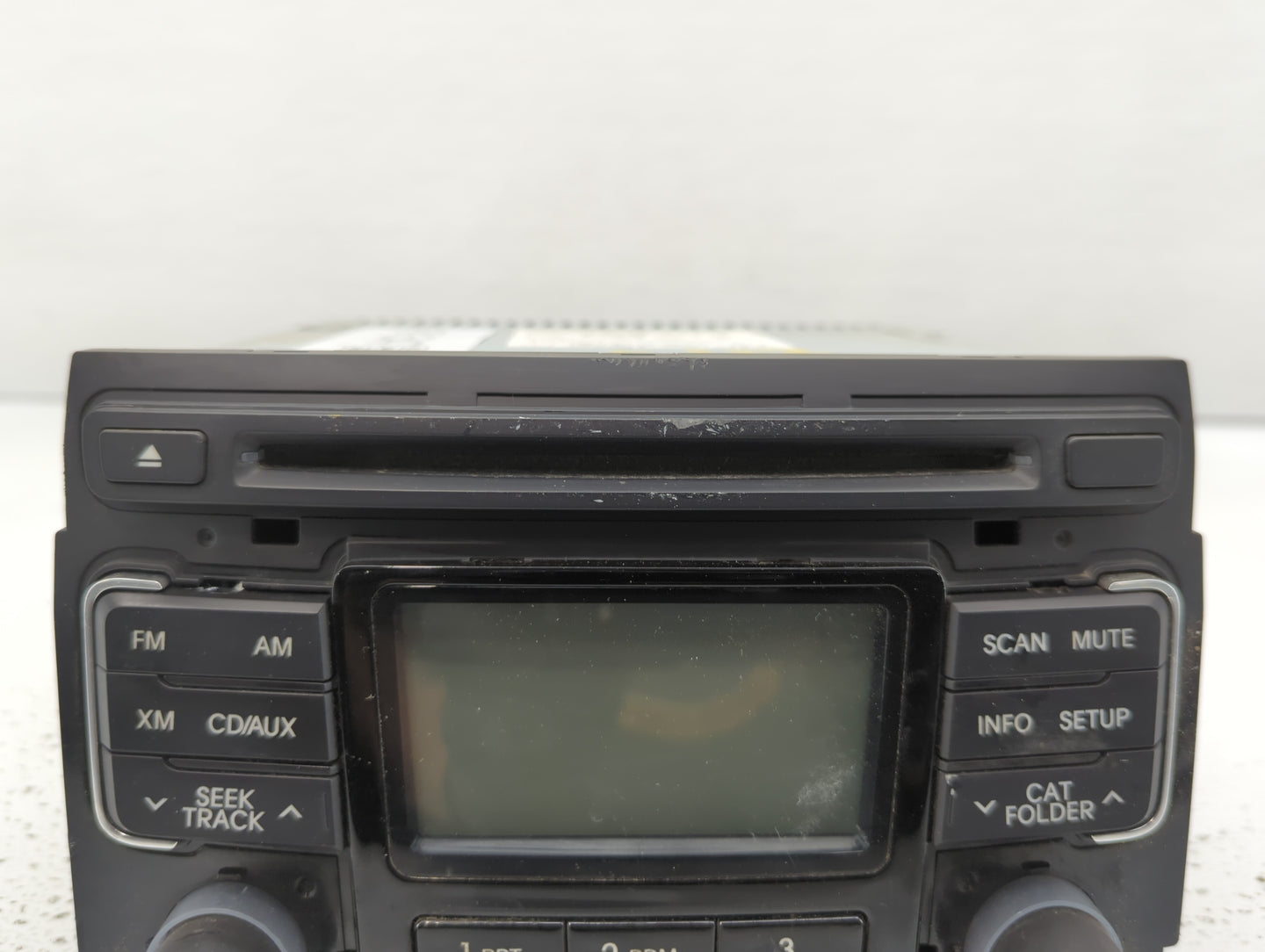 2011-2011 Hyundai Sonata Am Fm Cd Player Radio Receiver - Oemusedautoparts1.com