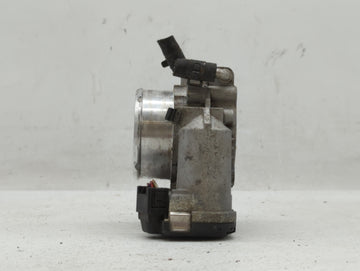 2011-2014 Hyundai Sonata Throttle Body P/N:35100-2G700 Fits Fits 2011 2012 2013 2014 2015 2016 OEM Used Auto Parts