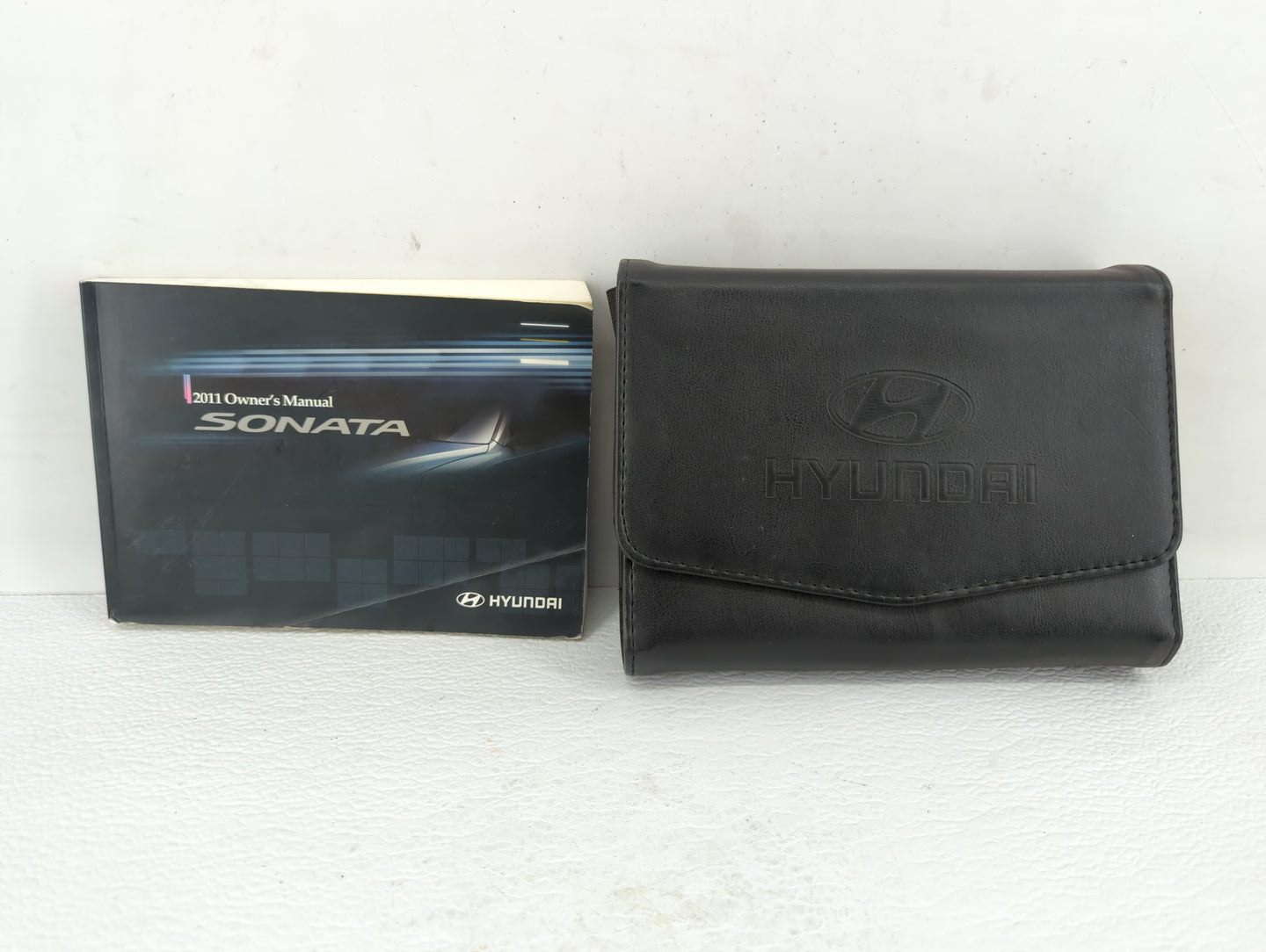 2011 Hyundai Sonata Owners Manual Book Guide OEM Used Auto Parts - Oemusedautoparts1.com