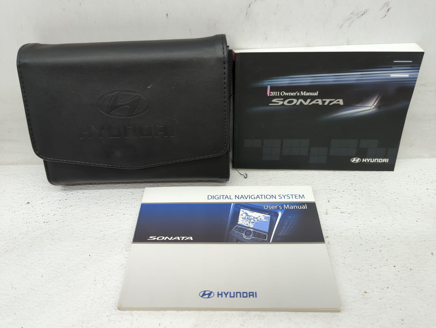 2011 Hyundai Sonata Owners Manual Book Guide OEM Used Auto Parts - Oemusedautoparts1.com