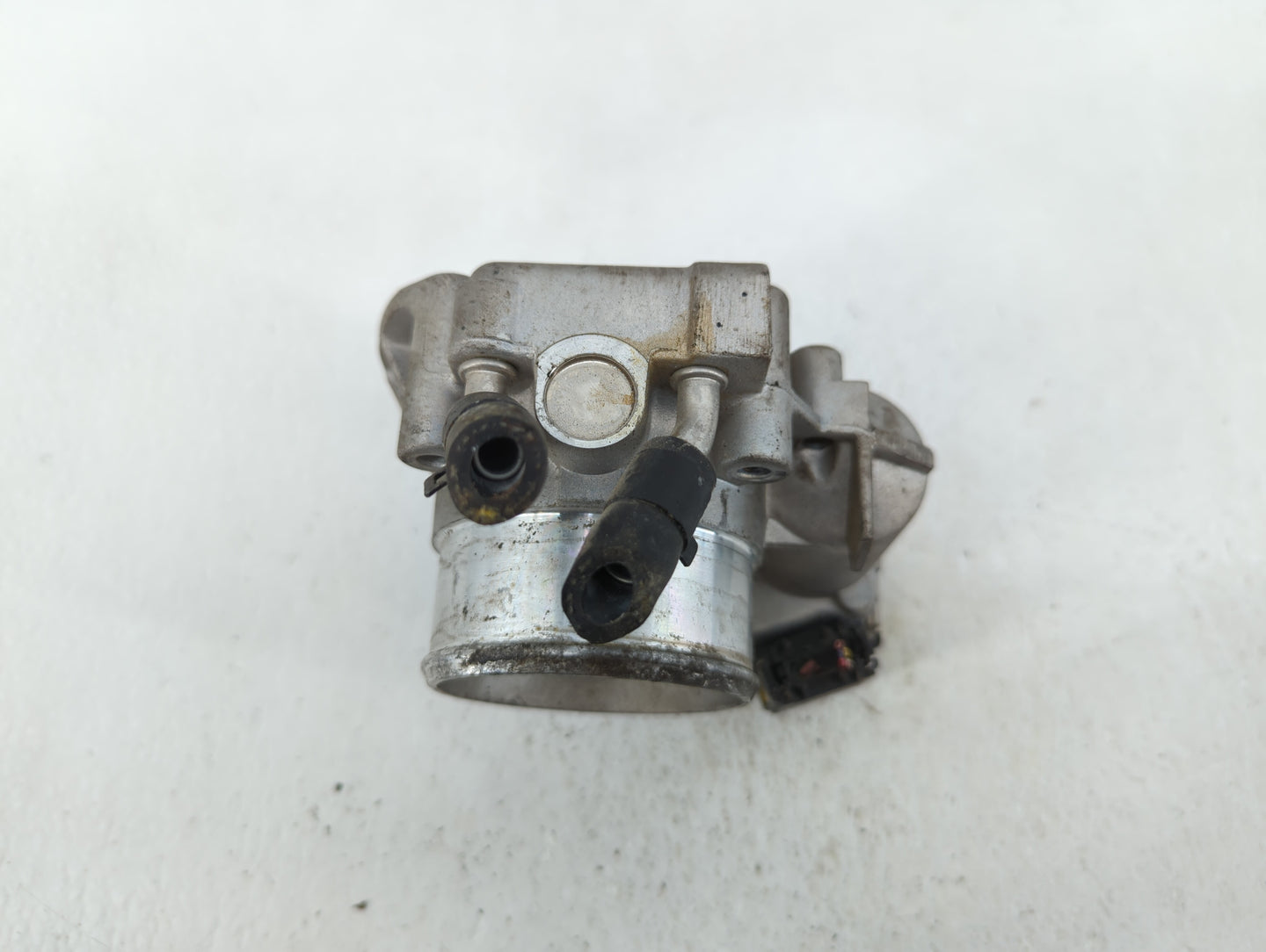2011-2014 Hyundai Sonata Throttle Body P/N:22030-0T080 35100-2G710 Fits Fits 2011 2012 2013 2014 2015 2016 OEM Used Auto Par