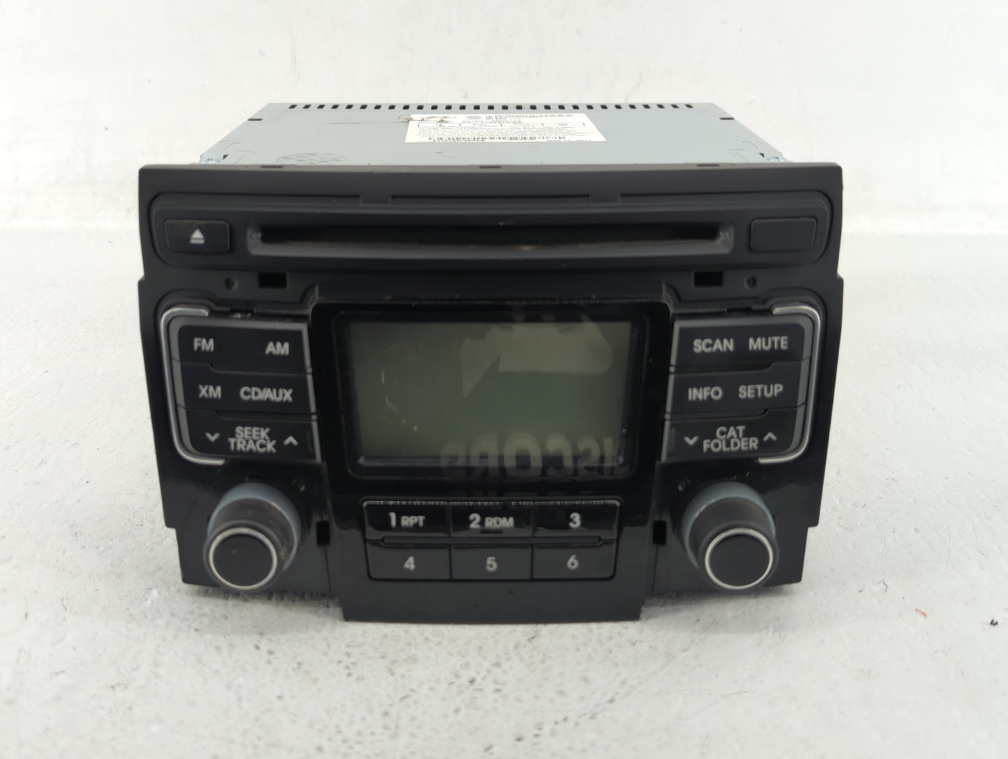 2011-2011 Hyundai Sonata Am Fm Cd Player Radio Receiver - Oemusedautoparts1.com