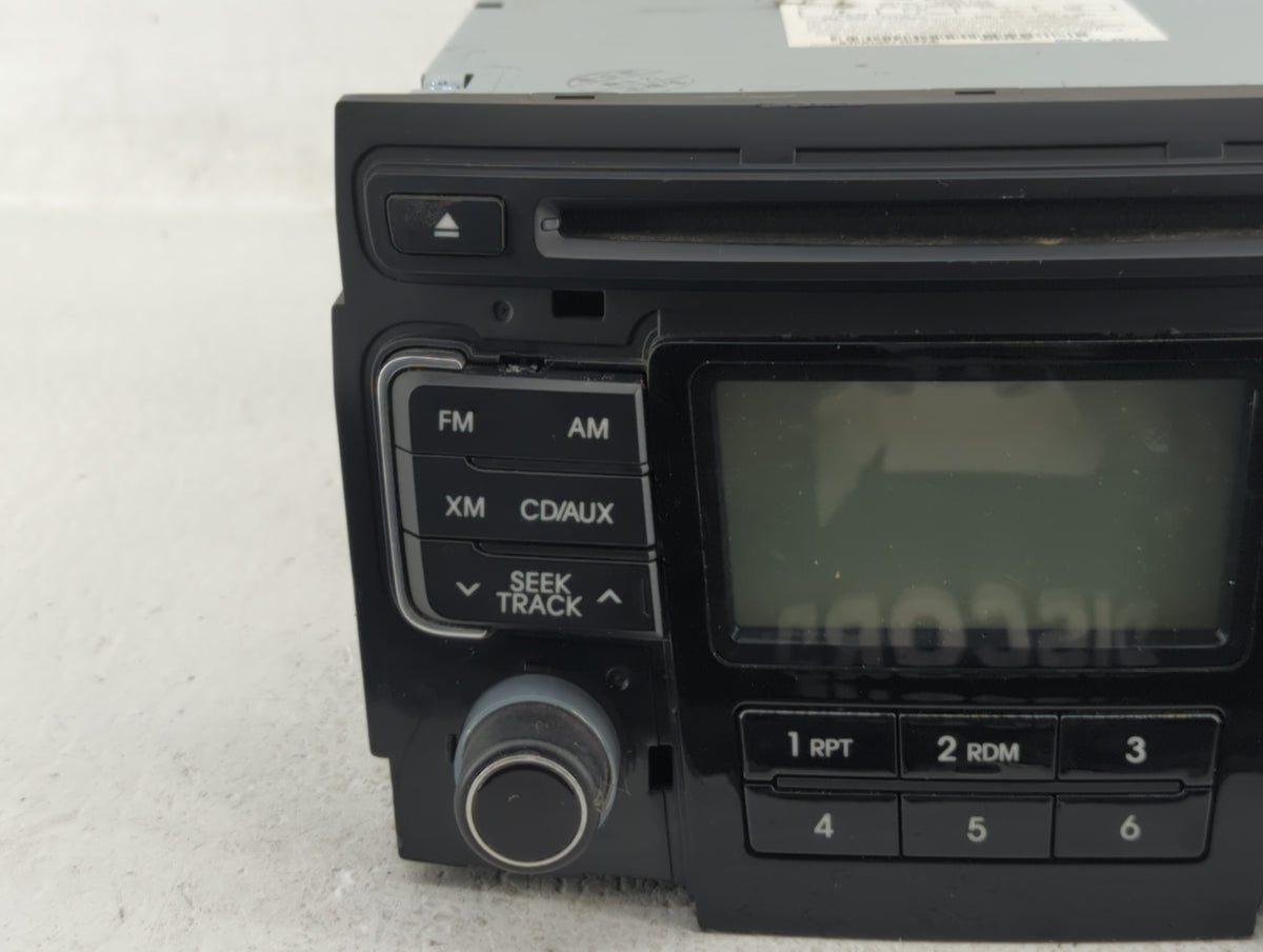 2011-2011 Hyundai Sonata Am Fm Cd Player Radio Receiver 458212 - Oemusedautoparts1.com