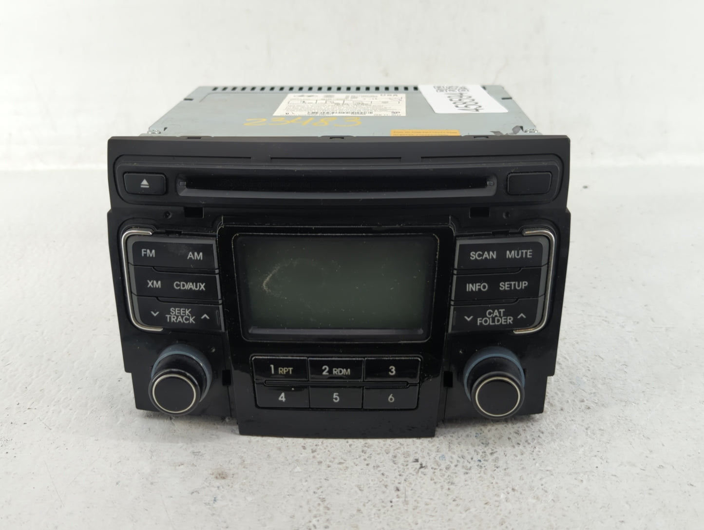 2011-2011 Hyundai Sonata Am Fm Cd Player Radio Receiver - Oemusedautoparts1.com