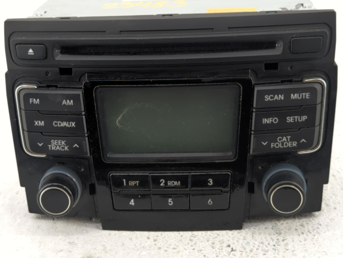 2011-2011 Hyundai Sonata Am Fm Cd Player Radio Receiver - Oemusedautoparts1.com