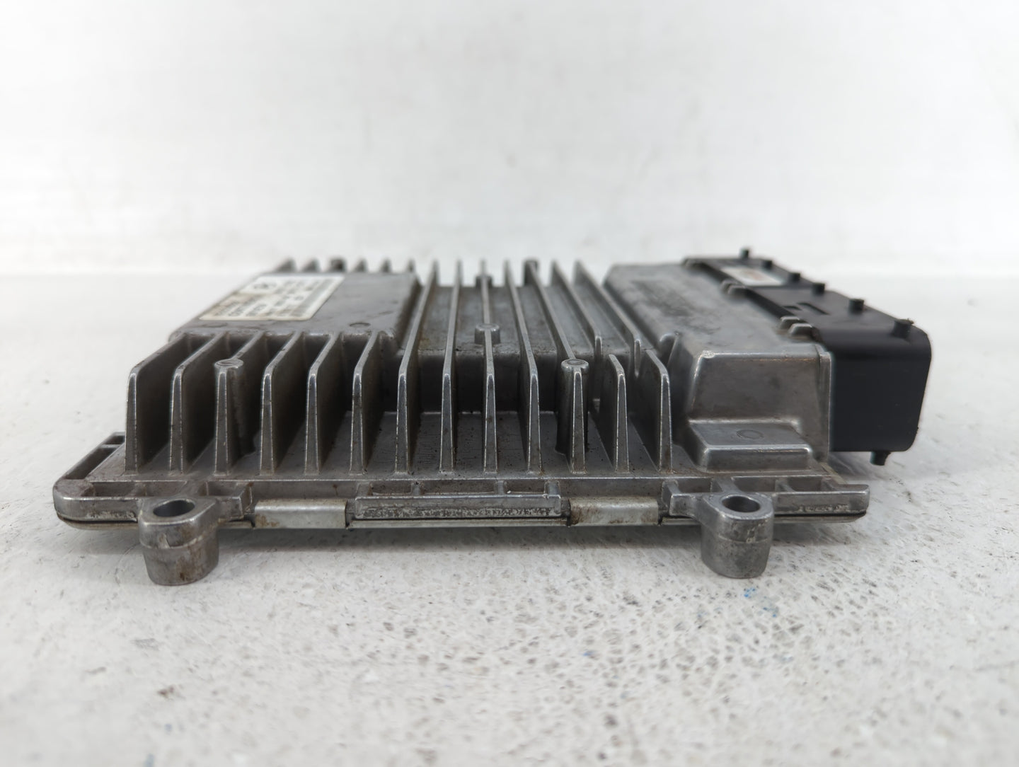 2011-2014 Hyundai Sonata PCM Engine Control Computer ECU ECM PCU OEM P/N:39111-2G661 39101-2G661 Fits Fits 2011 2012 2013 20