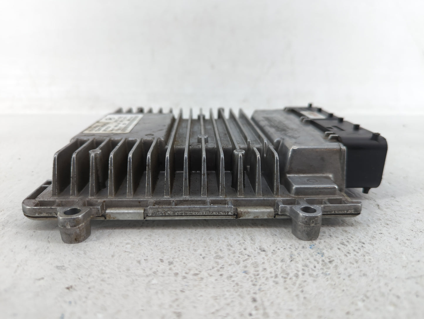 2011-2014 Hyundai Sonata PCM Engine Control Computer ECU ECM PCU OEM P/N:39111-2G661 39101-2G661 Fits Fits 2011 2012 2013 20