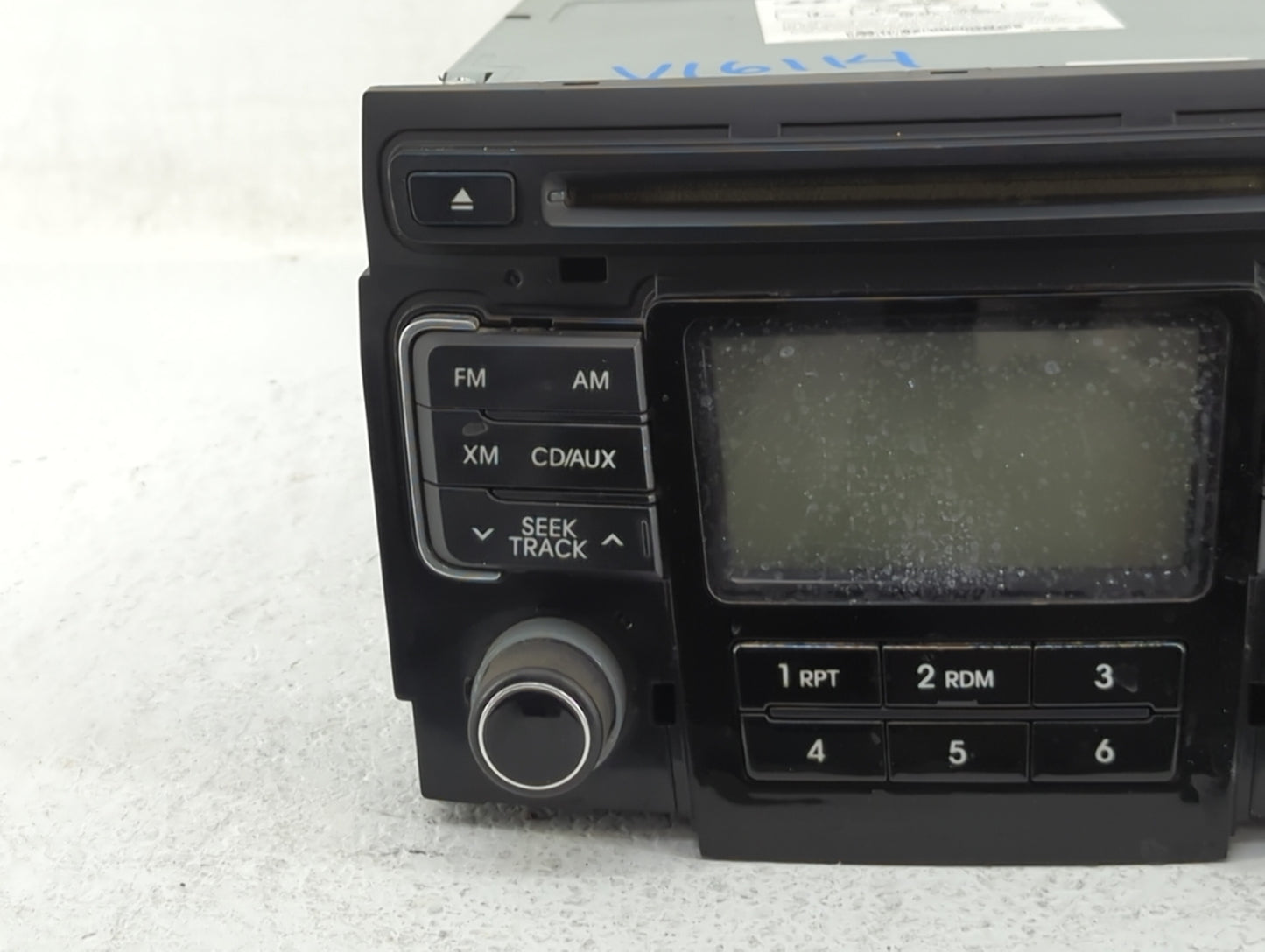 2011 Hyundai Sonata Radio AM FM Cd Player Receiver Replacement P/N:96190-3Q000 96180-3Q001, 96180-3Q000 Fits OEM Used Auto P