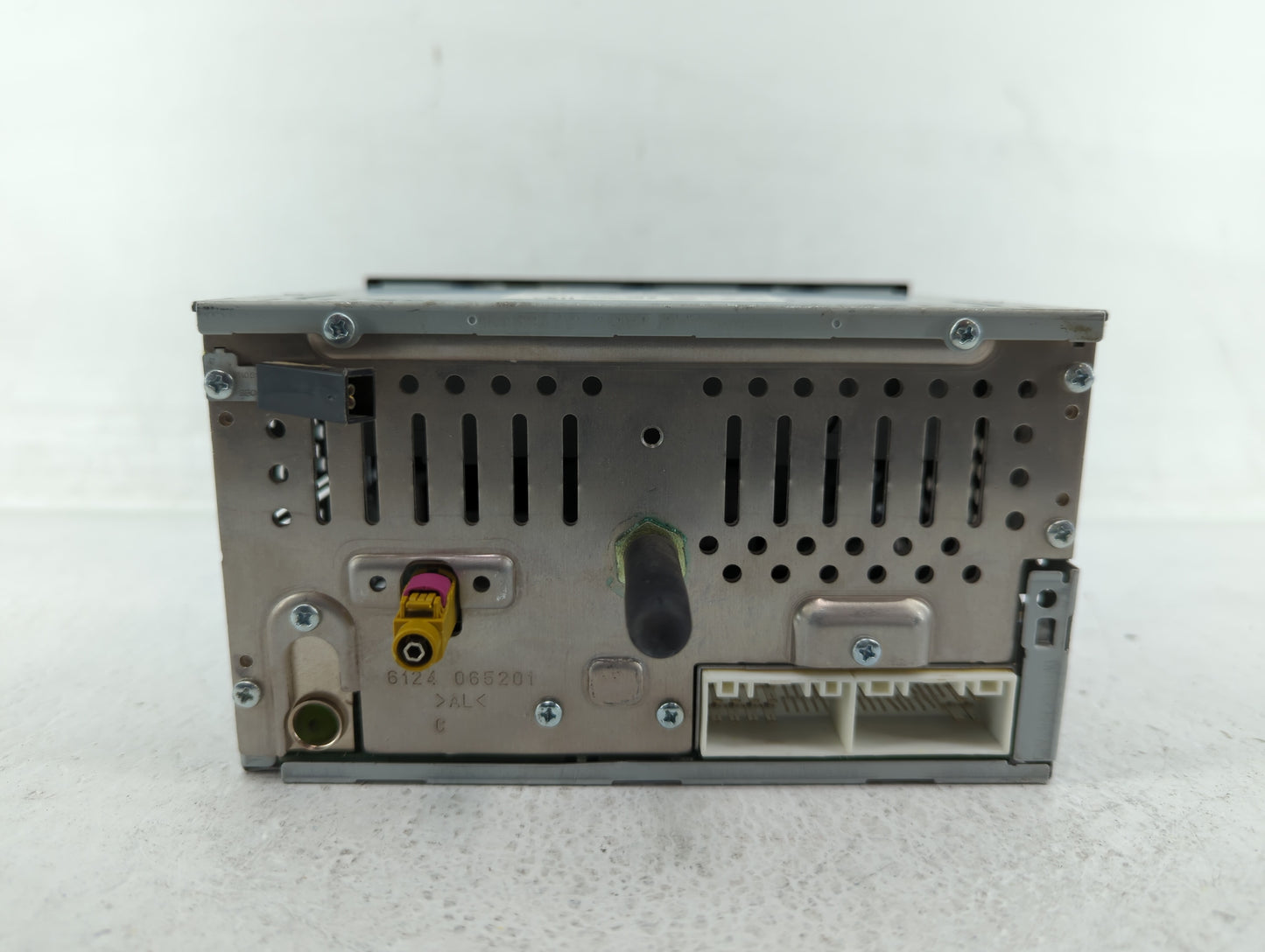 2011 Hyundai Sonata Radio AM FM Cd Player Receiver Replacement P/N:96180-3Q001 96180-3Q000 Fits OEM Used Auto Parts - Oemuse
