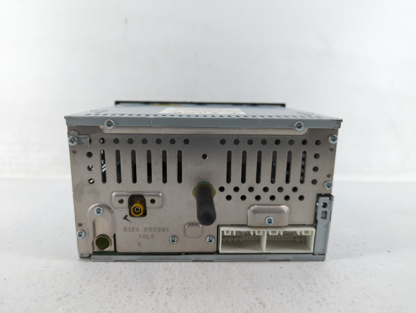2011 Hyundai Sonata Radio AM FM Cd Player Receiver Replacement P/N:96180-3Q000 96190-3Q000, 96180-3Q001 Fits OEM Used Auto P