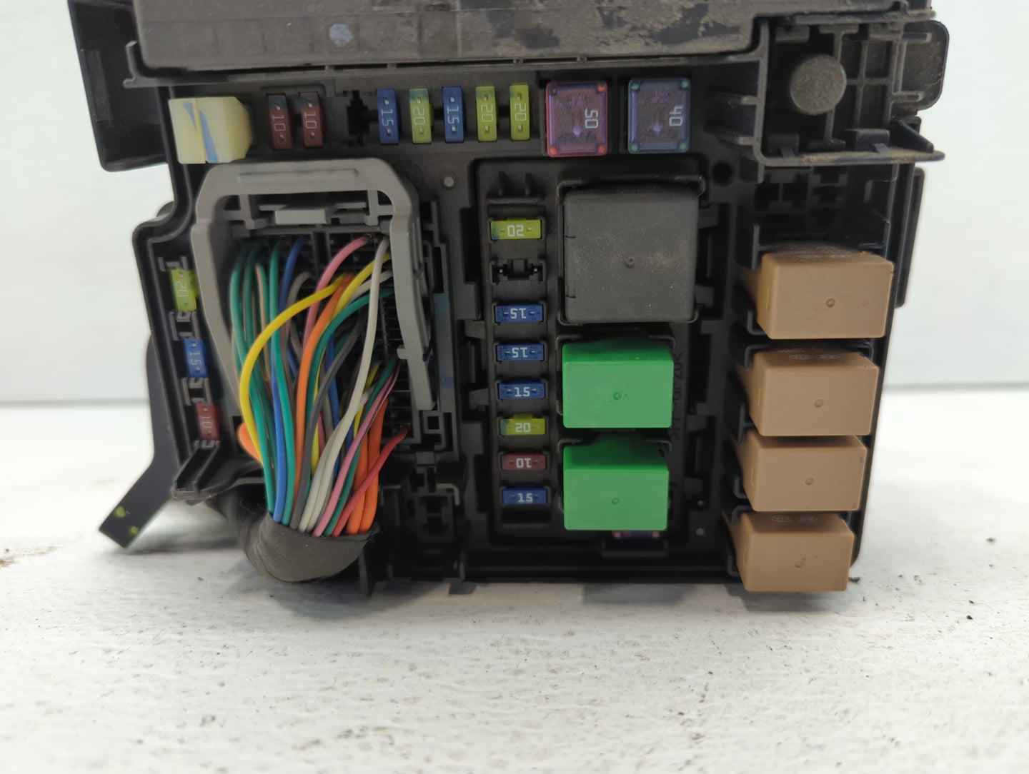 2011-2014 Hyundai Sonata Fusebox Fuse Box Panel Relay Module P/N:91200-3Q203 91200-3Q170 Fits Fits 2011 2012 2013 2014 OEM U