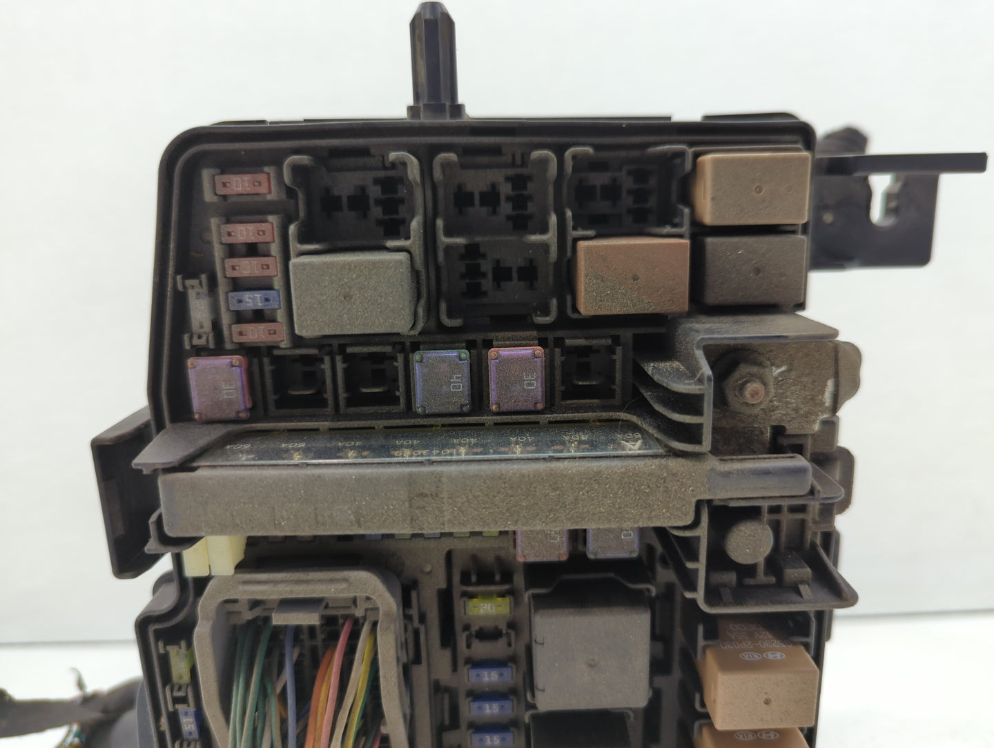 2011-2014 Hyundai Sonata Fusebox Fuse Box Panel Relay Module P/N:91200-3Q203 91200-3Q170 Fits Fits 2011 2012 2013 2014 OEM U