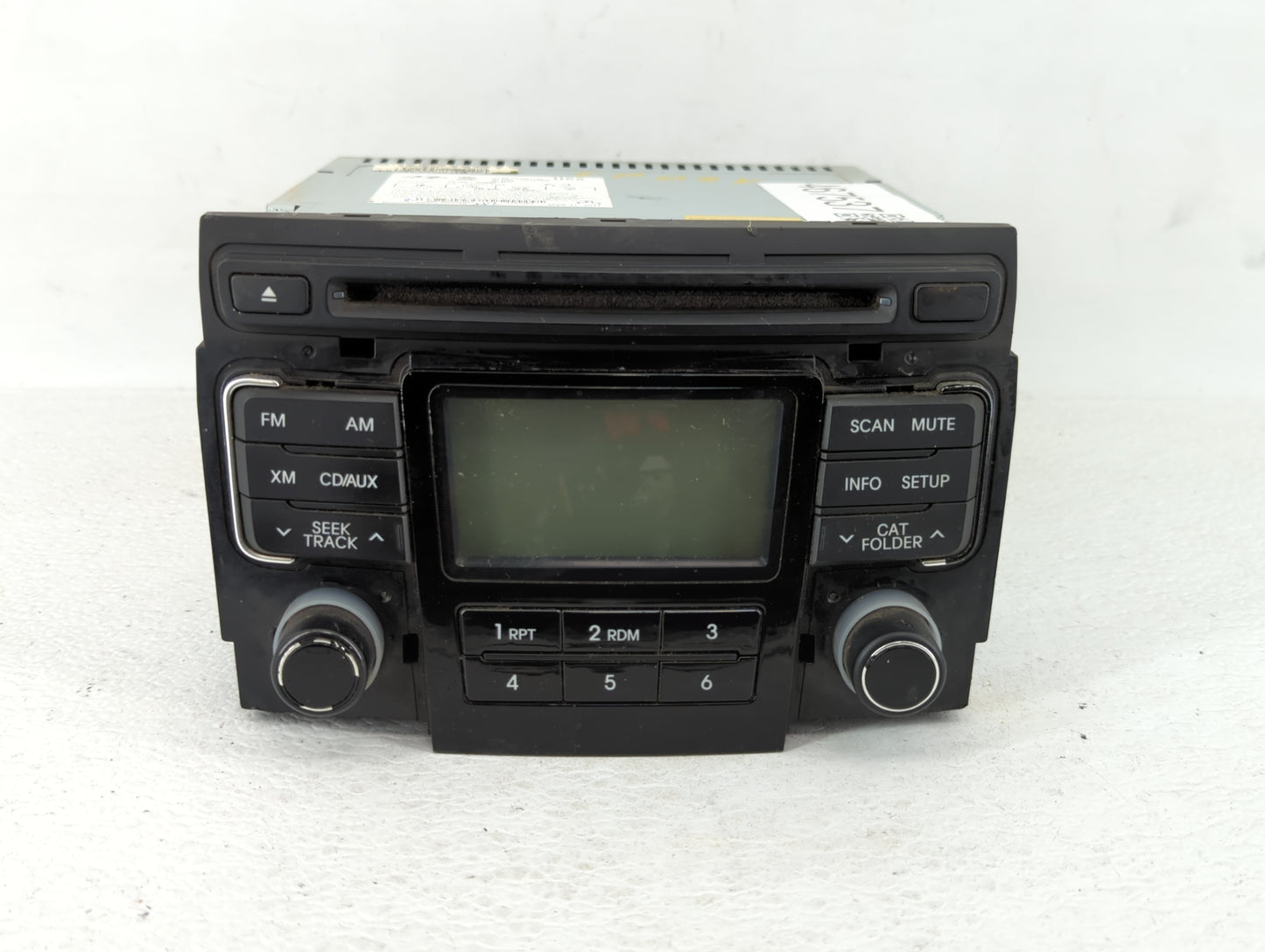 2011 Hyundai Sonata Radio AM FM Cd Player Receiver Replacement P/N:96180-3Q000 96190-3Q000, 96180-3Q001 Fits OEM Used Auto P