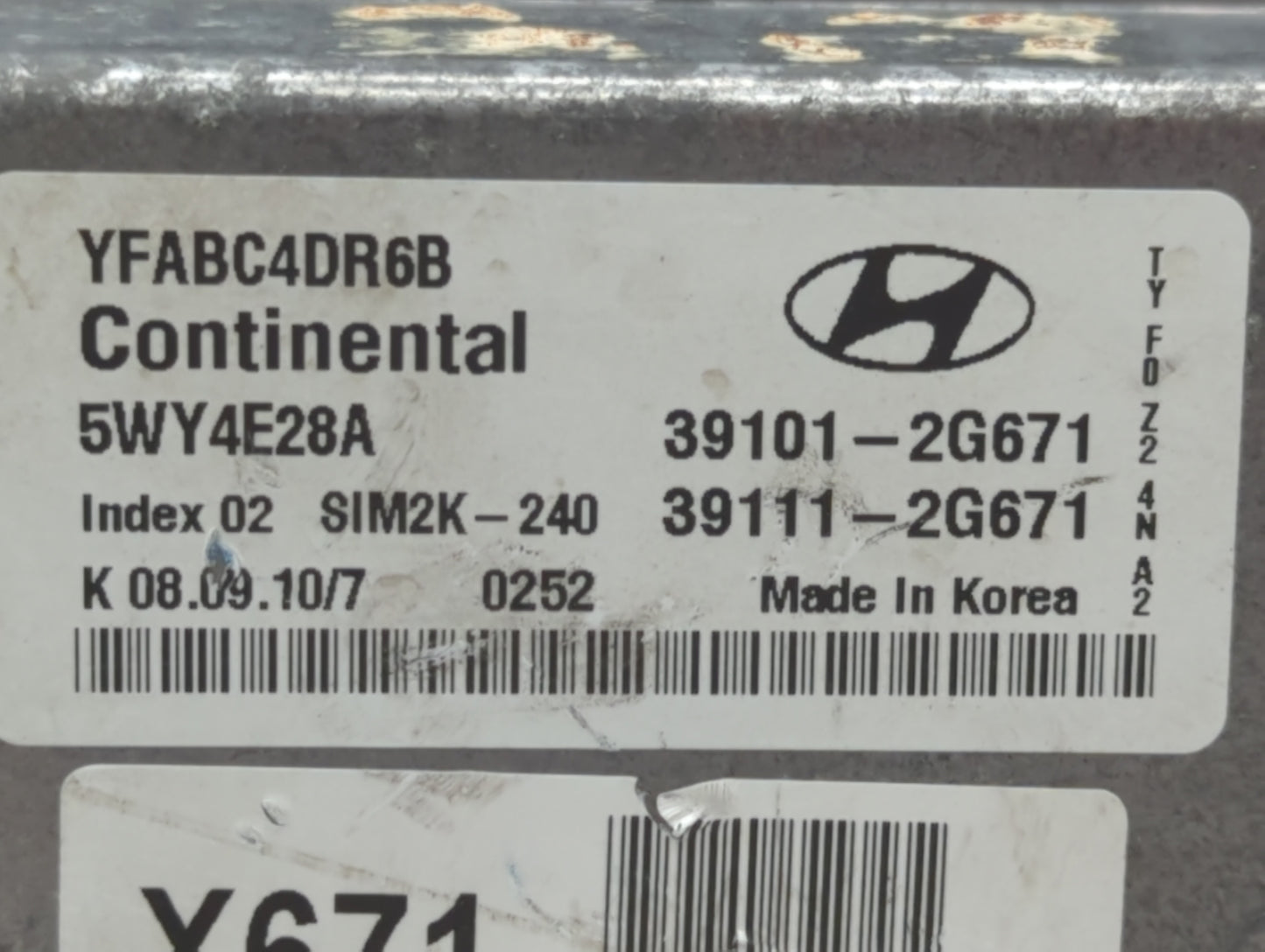 2011 Hyundai Sonata PCM Engine Control Computer ECU ECM PCU OEM P/N:39101-2G660 39111-2G660, 39111-2G670, 39101-2G670 Fits O