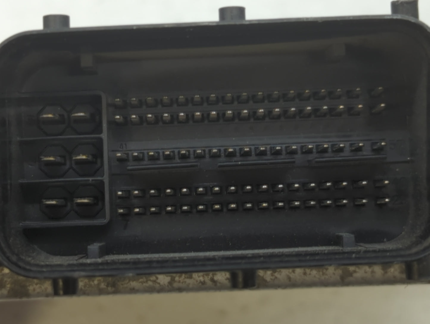 2011 Hyundai Sonata PCM Engine Control Computer ECU ECM PCU OEM P/N:39101-2G660 39111-2G660, 39111-2G670, 39101-2G670 Fits O