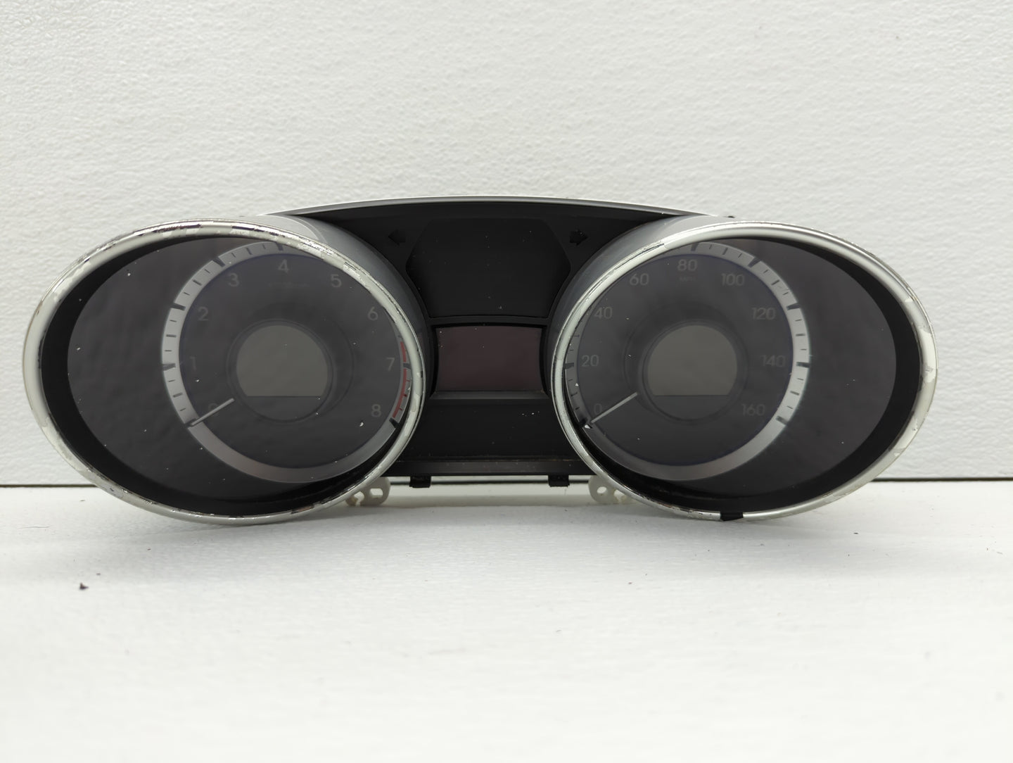 2011-2013 Hyundai Sonata Instrument Cluster Speedometer Gauges P/N:94001-3Q010 Fits Fits 2011 2012 2013 OEM Used Auto Parts 