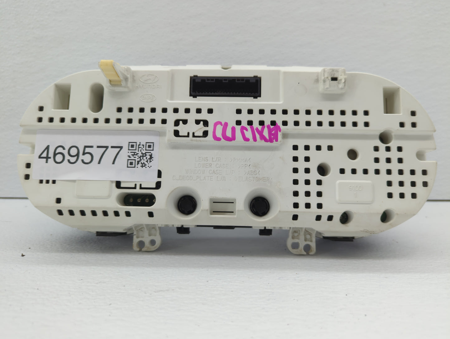 2011-2013 Hyundai Sonata Instrument Cluster Speedometer Gauges P/N:94001-3Q010 Fits Fits 2011 2012 2013 OEM Used Auto Parts 