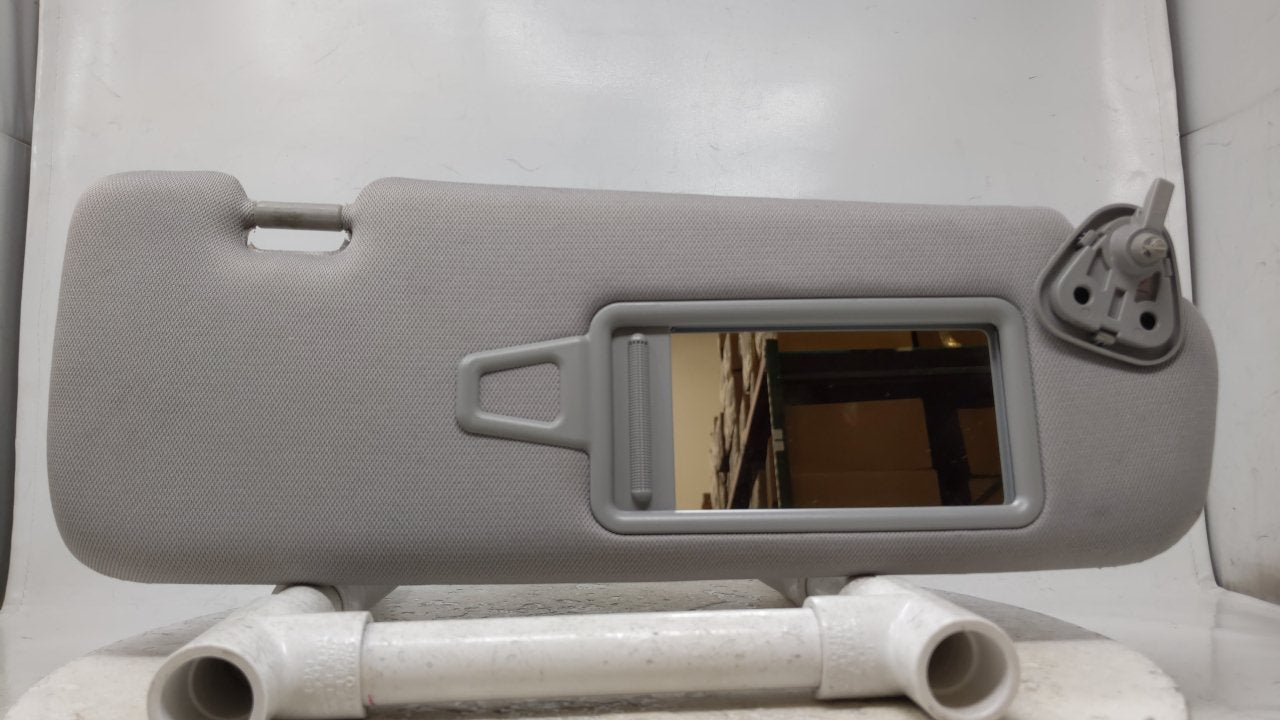 2011 Hyundai Sonata Sun Visor Shade Replacement Passenger Right Mirror Fits OEM Used Auto Parts - Oemusedautoparts1.com