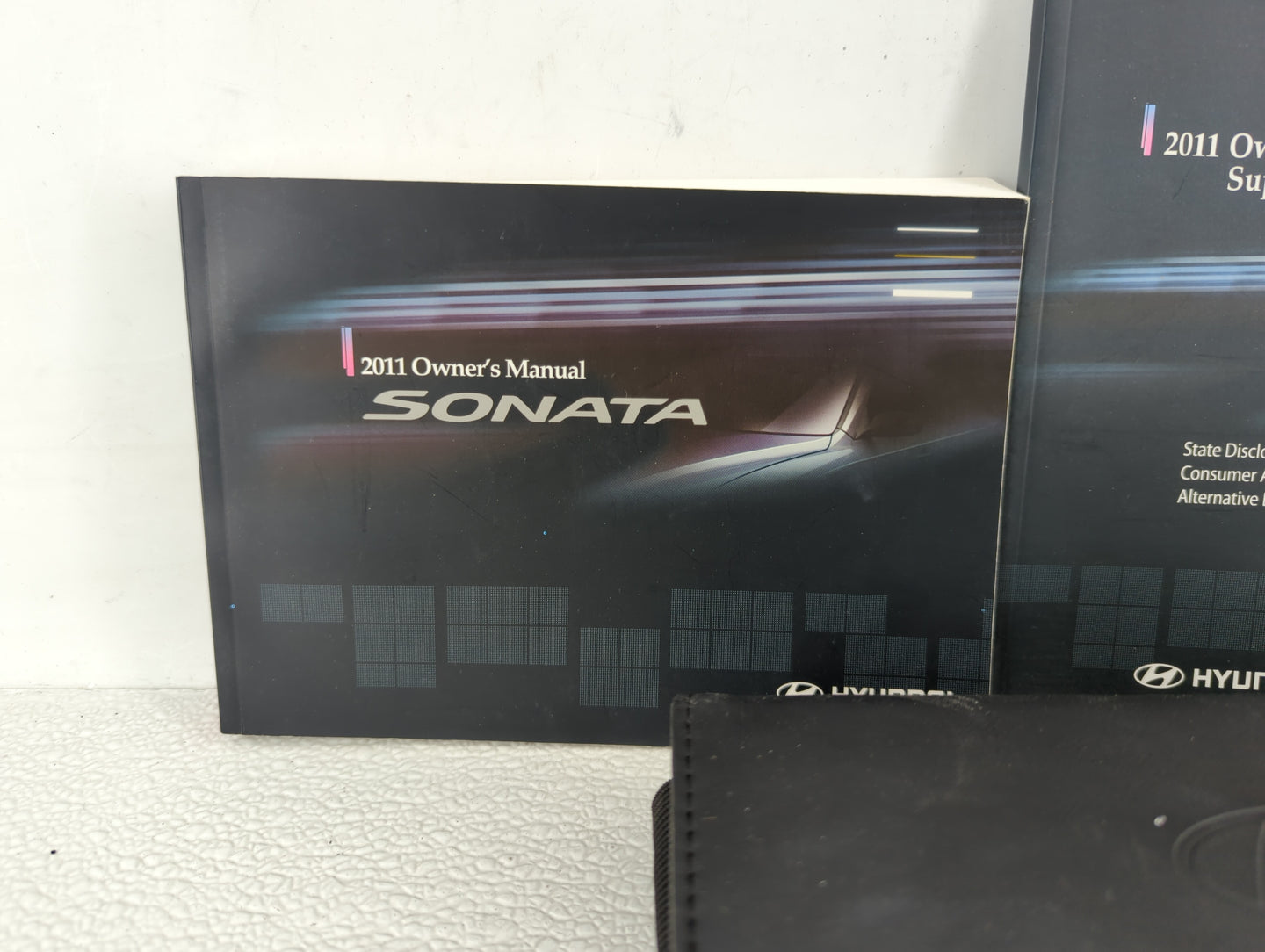 2011 Hyundai Sonata Owners Manual Book Guide OEM Used Auto Parts - Oemusedautoparts1.com