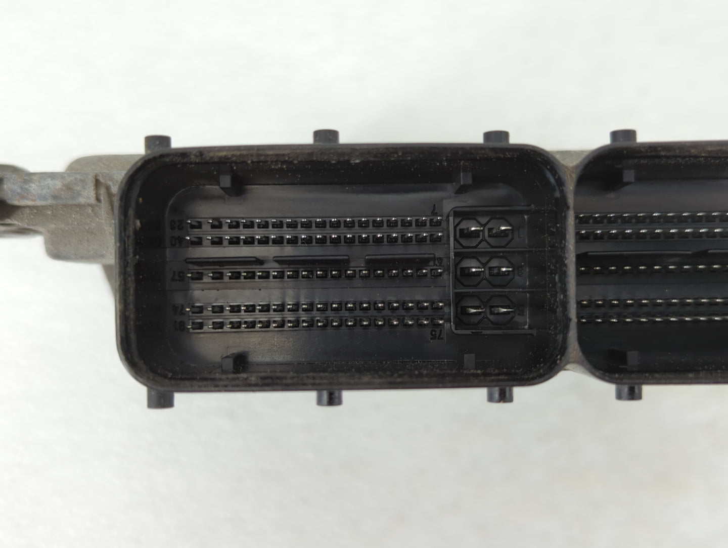 2011-2014 Hyundai Sonata PCM Engine Control Computer ECU ECM PCU OEM P/N:39111-2G690 39101-2G690 Fits Fits 2011 2012 2013 20