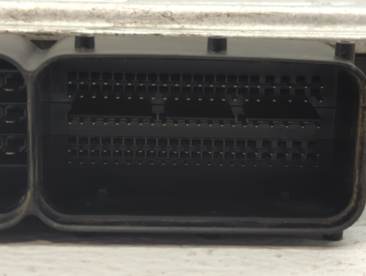 2011 Hyundai Sonata PCM Engine Control Computer ECU ECM PCU OEM P/N:39101-2G660 39111-2G660, 39111-2G670, 39101-2G670 Fits O