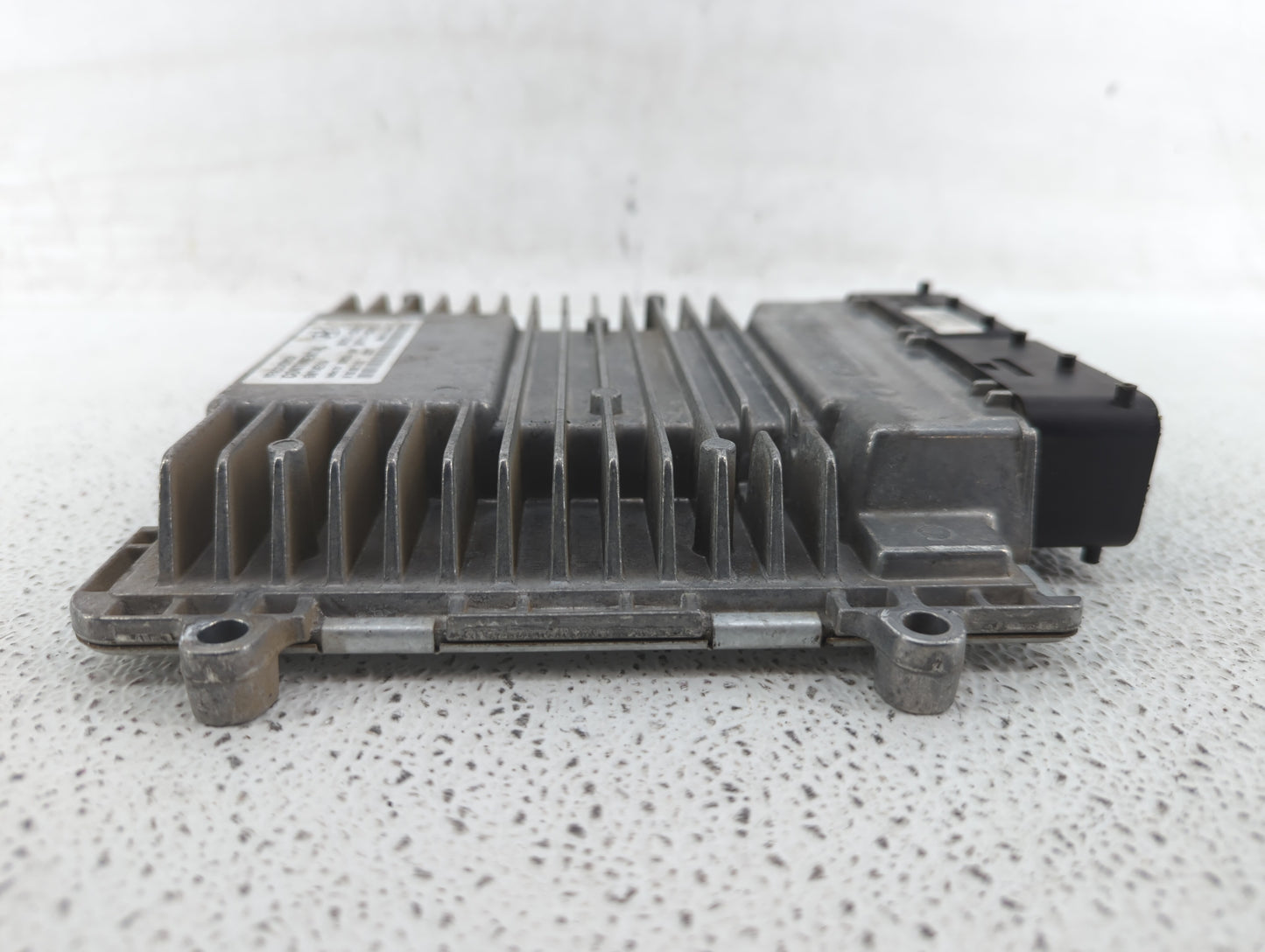 2011-2014 Hyundai Sonata PCM Engine Control Computer ECU ECM PCU OEM P/N:39111-2G662 39101-2G662 Fits Fits 2011 2012 2013 20